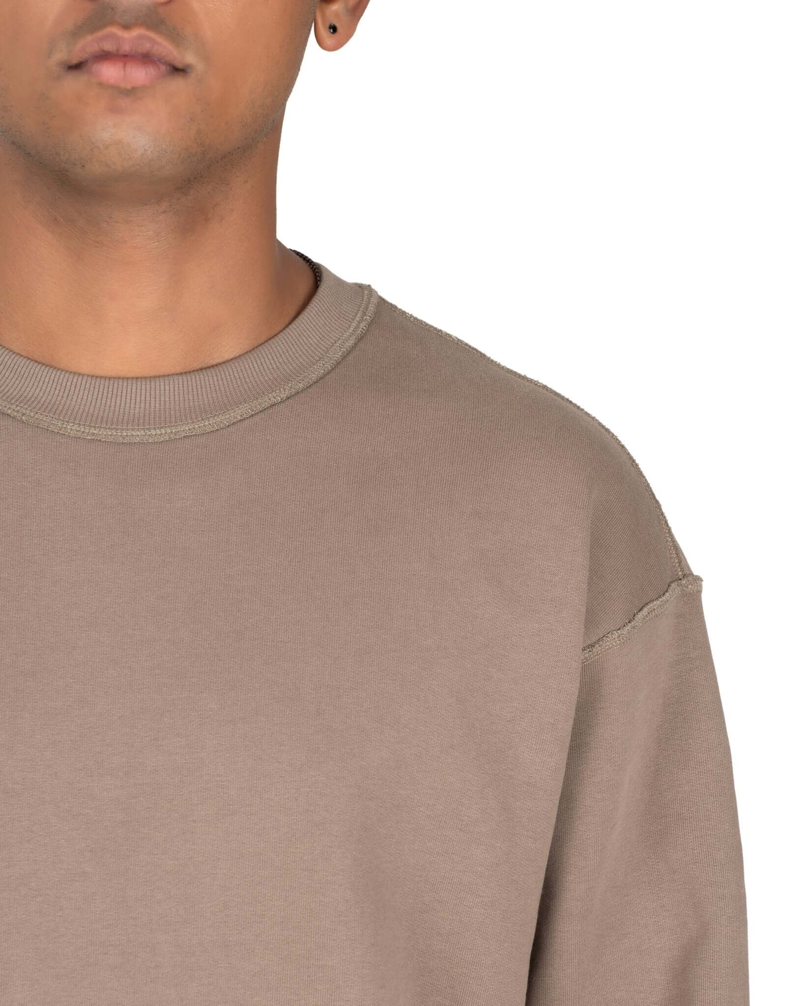 WALNUT RELAXED FIT SWEATSHIRT